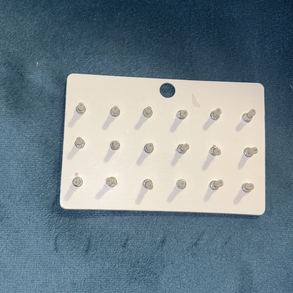 Earring pack - Picture 6 of 6